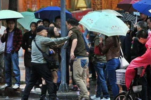 银川吃瓜群众事件视频,网络围观下的社会现象解析