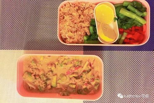 美食博主吃瓜变脸视频下载,视频下载见证美食诱惑下的真实反应