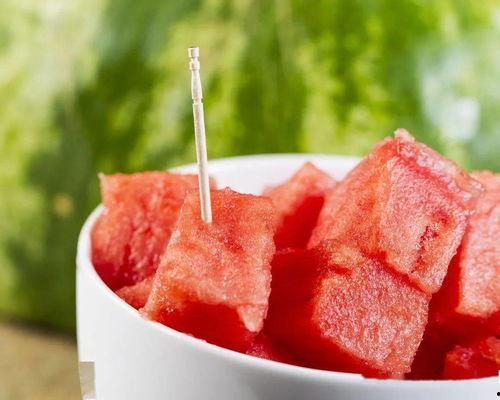 吃瓜视频的案例怎么做,揭秘短视频平台的传播力与影响力