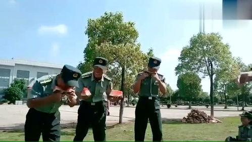 教官吃瓜的视频,揭秘军营里的欢乐时光