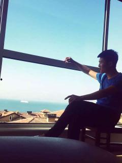 群众吃瓜黑脸视频,揭秘网络现象背后的真相